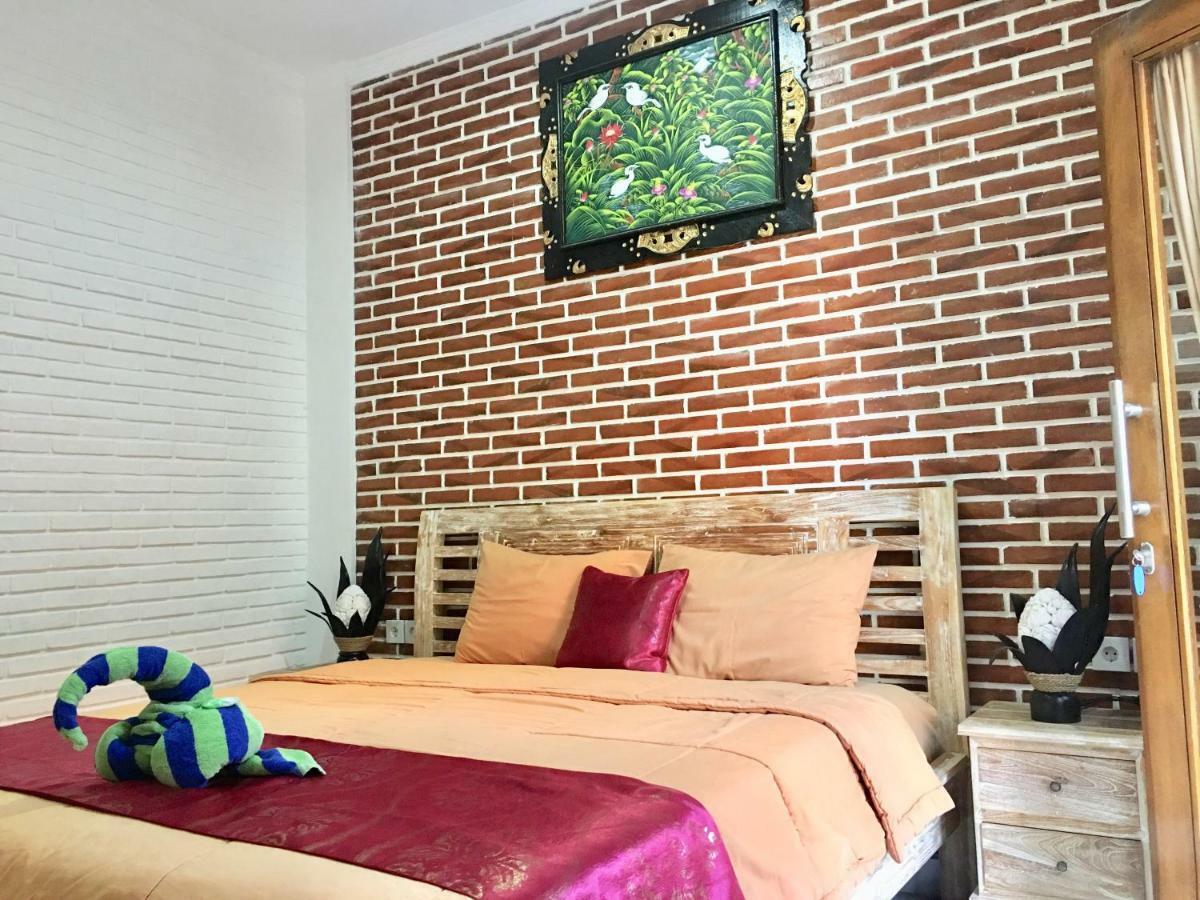 Mikuk Homestay Canggu Экстерьер фото